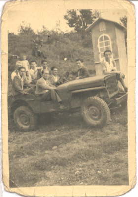 un gruppo di amici nel '46